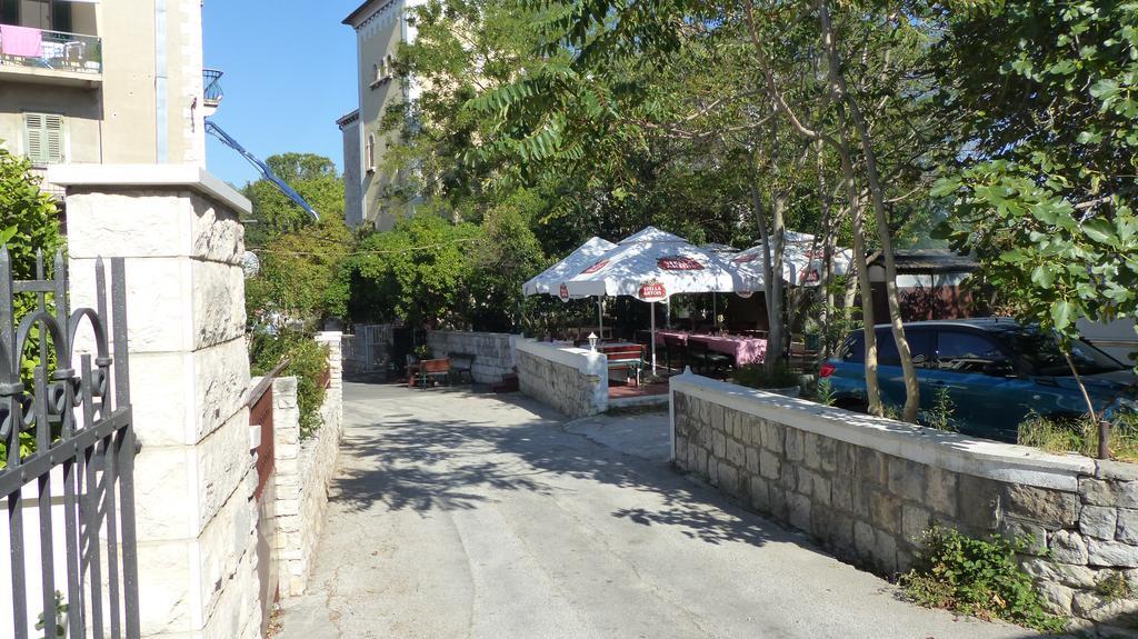 Beach Apartment Bacvice Split Exterior photo