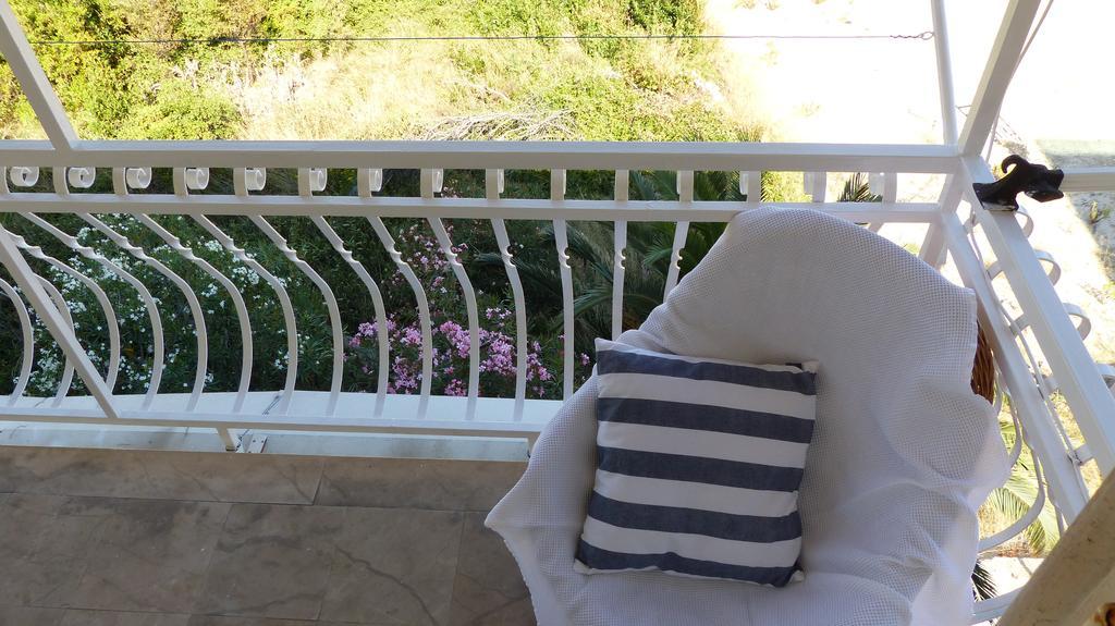 Beach Apartment Bacvice Split Exterior photo