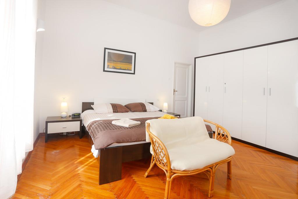 Beach Apartment Bacvice Split Exterior photo
