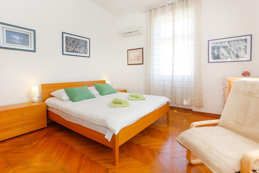 Beach Apartment Bacvice Split Exterior photo